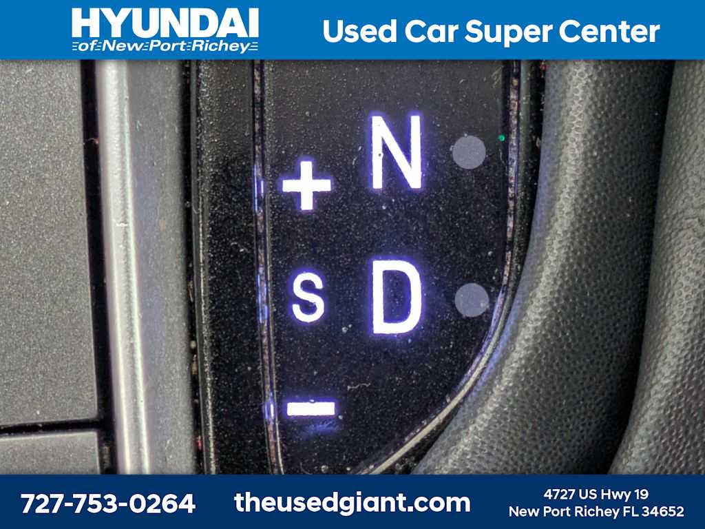 Thumbnail: 2022 Hyundai Kona - 24