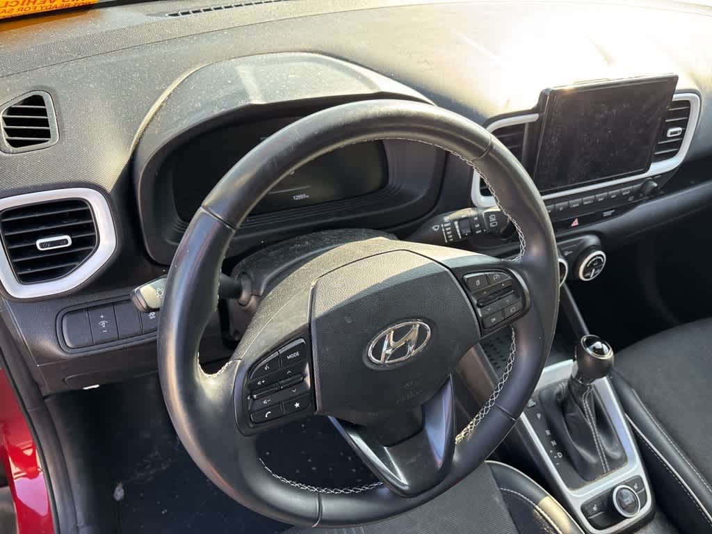 Thumbnail: 2024 Hyundai Venue - 9