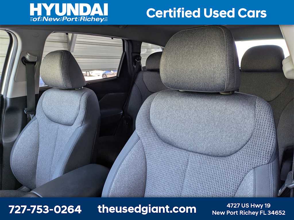 Thumbnail: 2022 Hyundai Santa Fe - 7