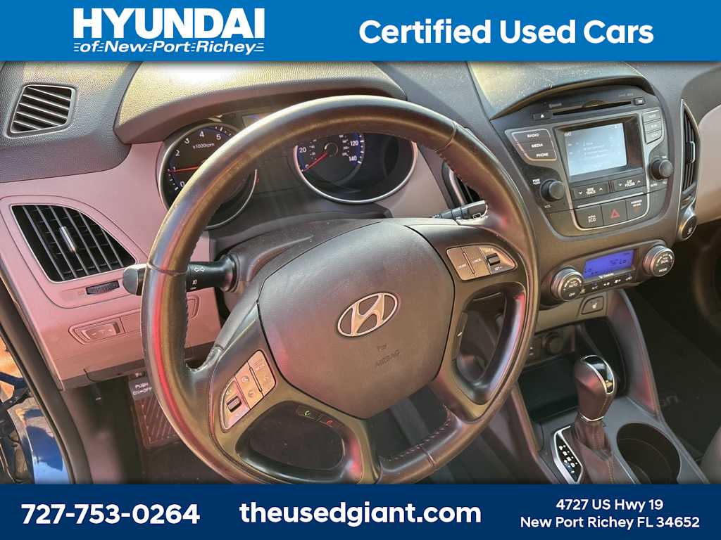 Thumbnail: 2015 Hyundai Tucson - 11