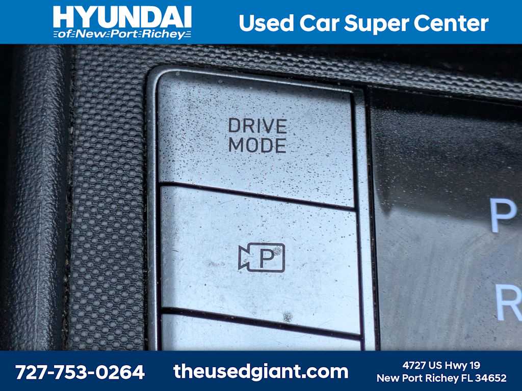 Thumbnail: 2023 Hyundai Elantra - 23