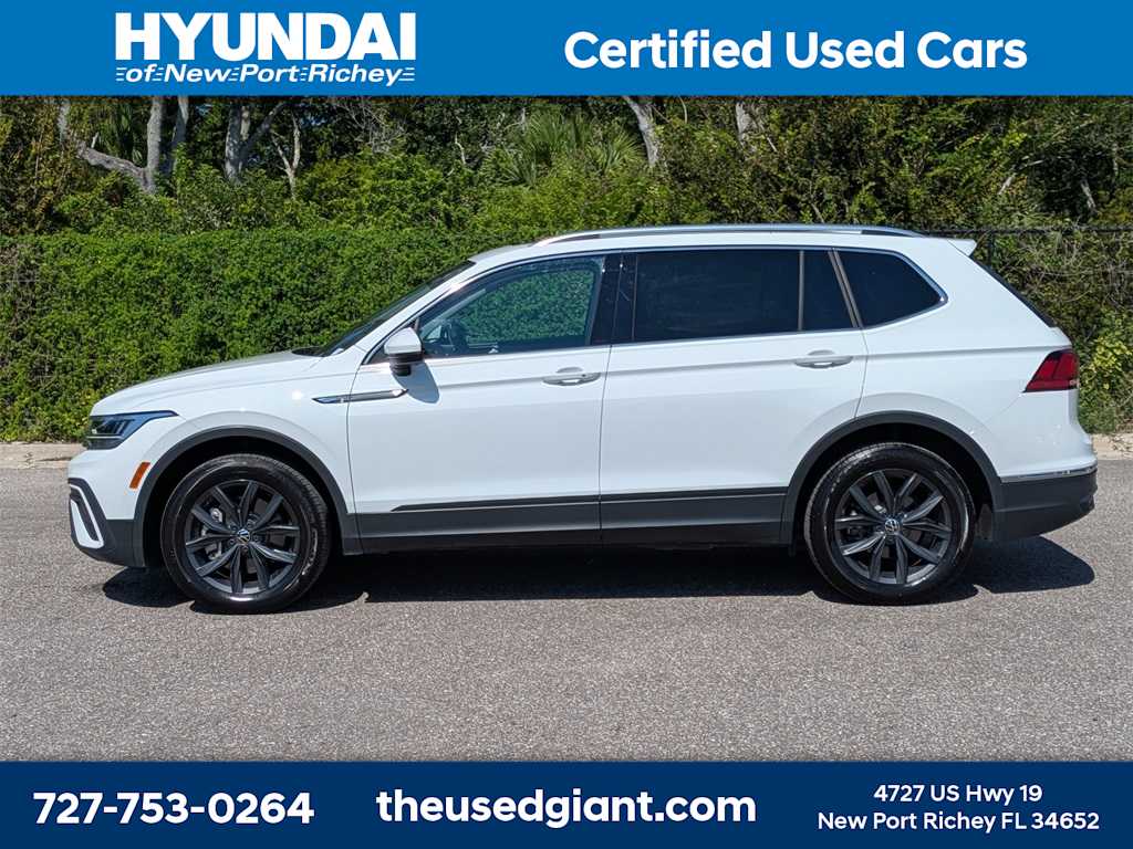 Thumbnail: 2024 Volkswagen Tiguan - 2