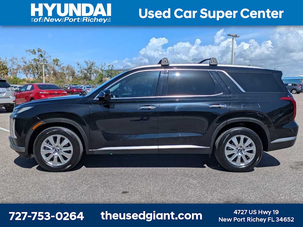 Thumbnail: 2023 Hyundai Palisade - 2