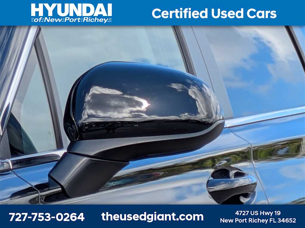 Thumbnail: 2023 Hyundai Santa Fe - 11