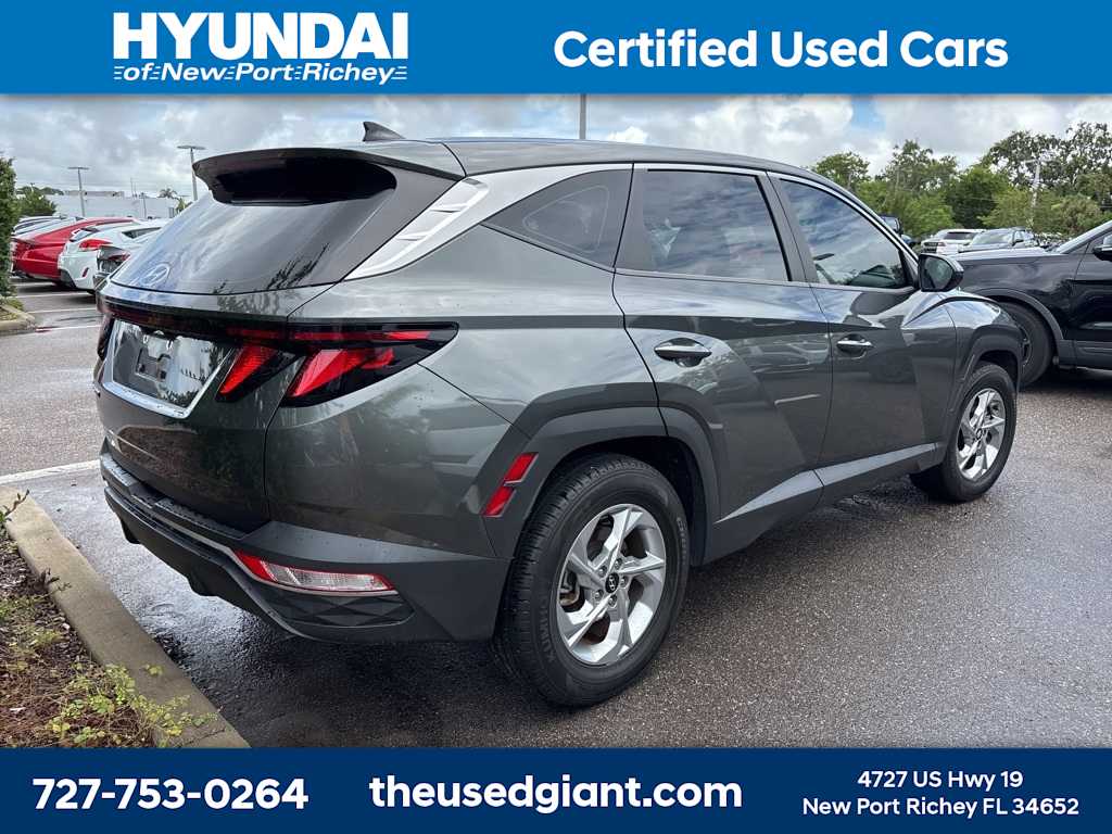 Thumbnail: 2022 Hyundai Tucson - 3