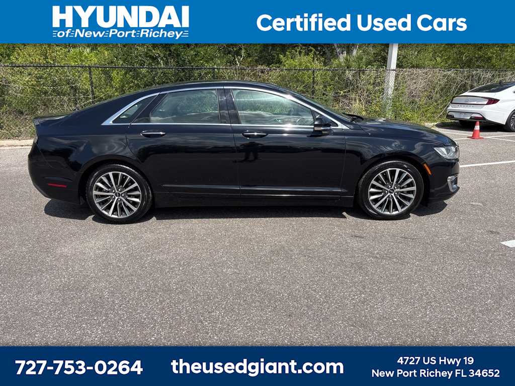 Thumbnail: 2019 Lincoln MKZ - 6