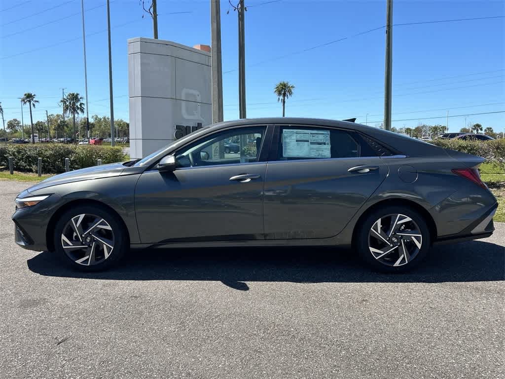 Thumbnail: 2025 Hyundai Elantra - 2