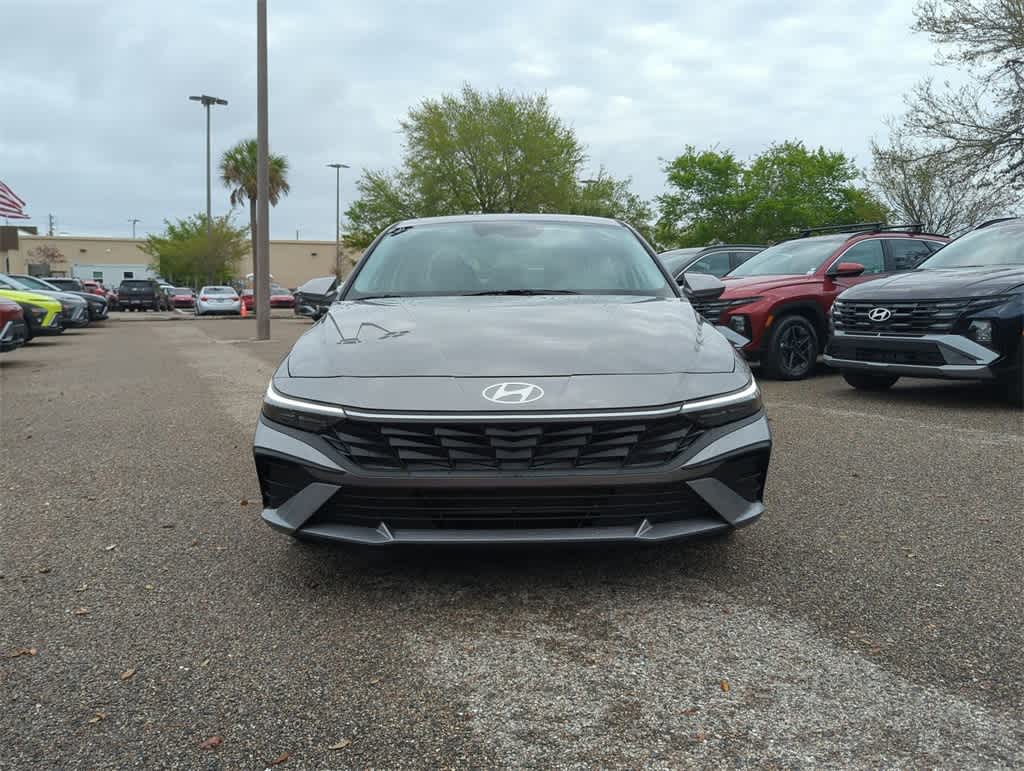 Thumbnail: 2025 Hyundai Elantra - 8