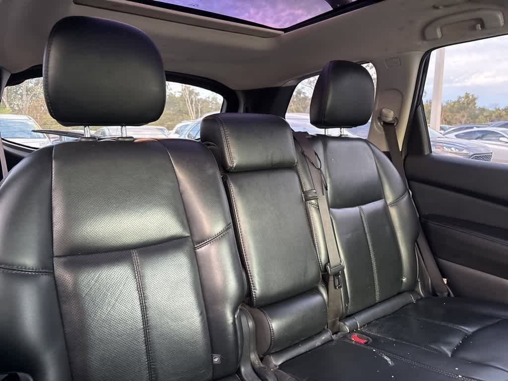 Thumbnail: 2015 Nissan Pathfinder - 10