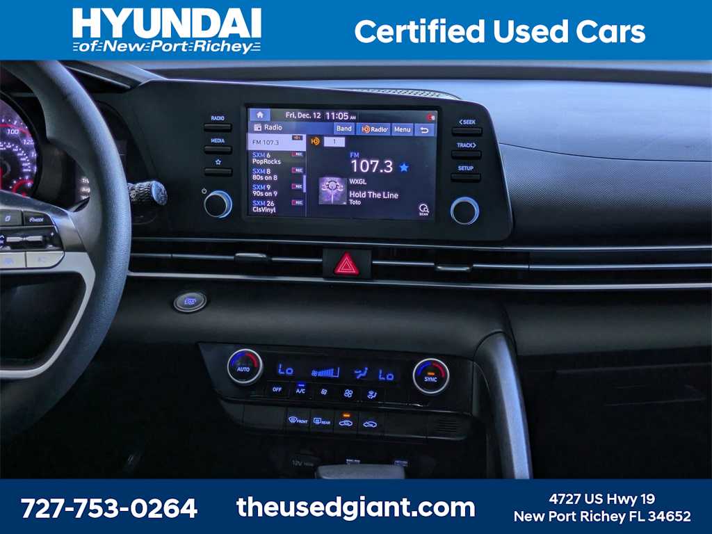 Thumbnail: 2021 Hyundai Elantra - 17