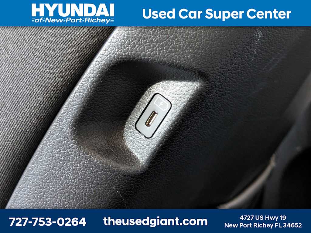 Thumbnail: 2025 Hyundai Palisade - 17