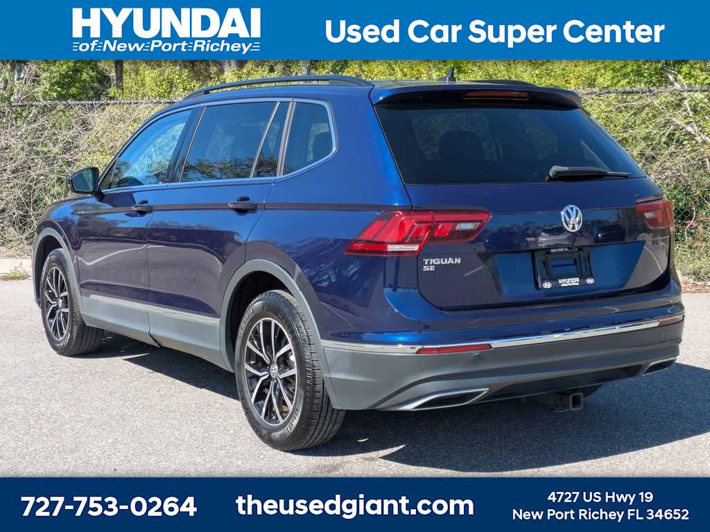 Thumbnail: 2021 Volkswagen Tiguan - 3