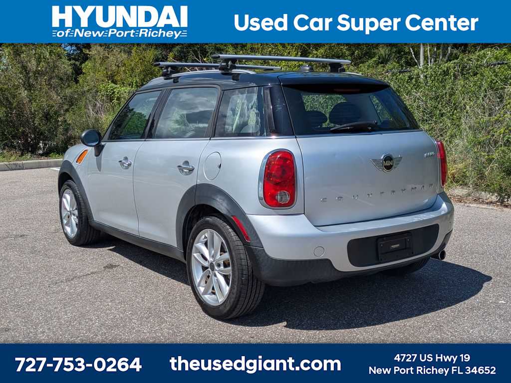 Thumbnail: 2013 MINI Cooper Countryman - 3