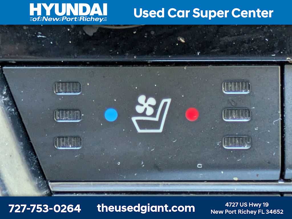 Thumbnail: 2015 Hyundai Sonata - 27