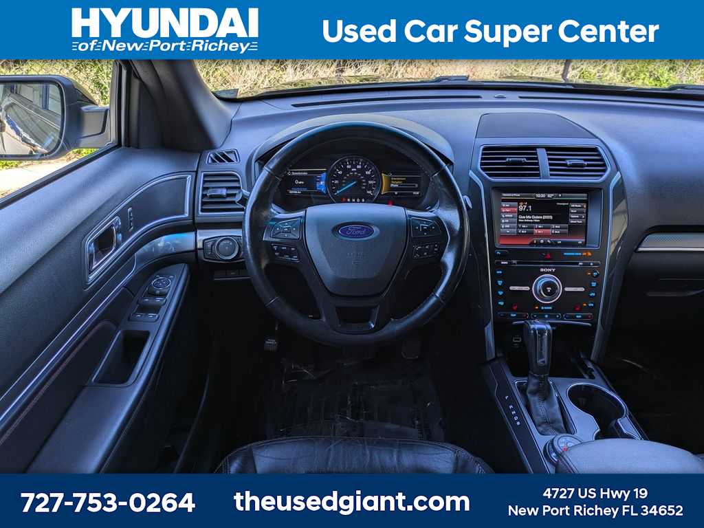 Thumbnail: 2016 Ford Explorer - 22