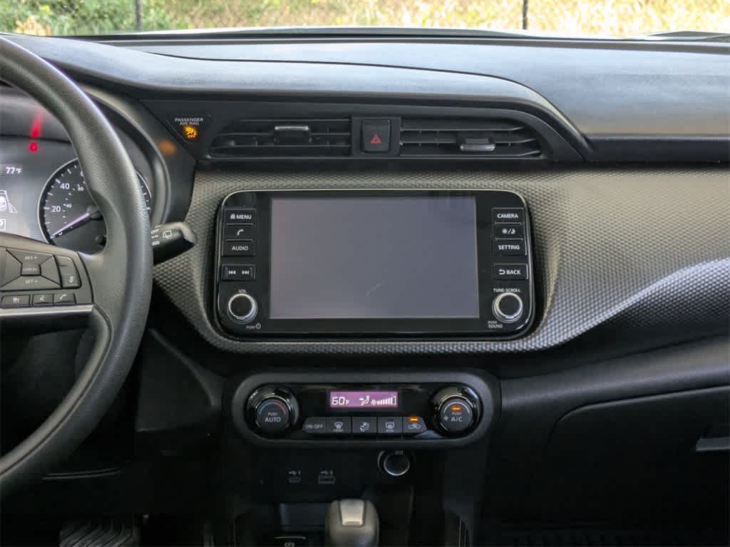 Thumbnail: 2021 Nissan Kicks - 19