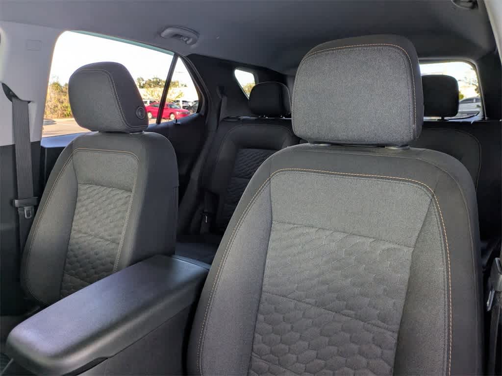 Thumbnail: 2021 Chevrolet Equinox - 7