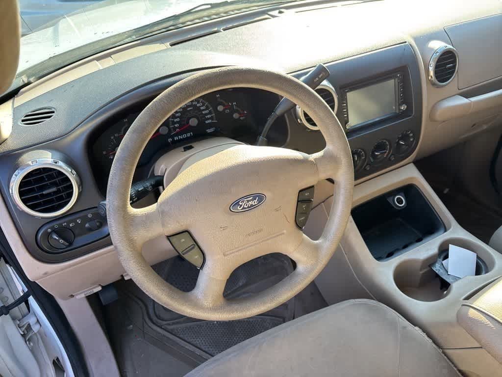 Thumbnail: 2004 Ford Expedition - 11