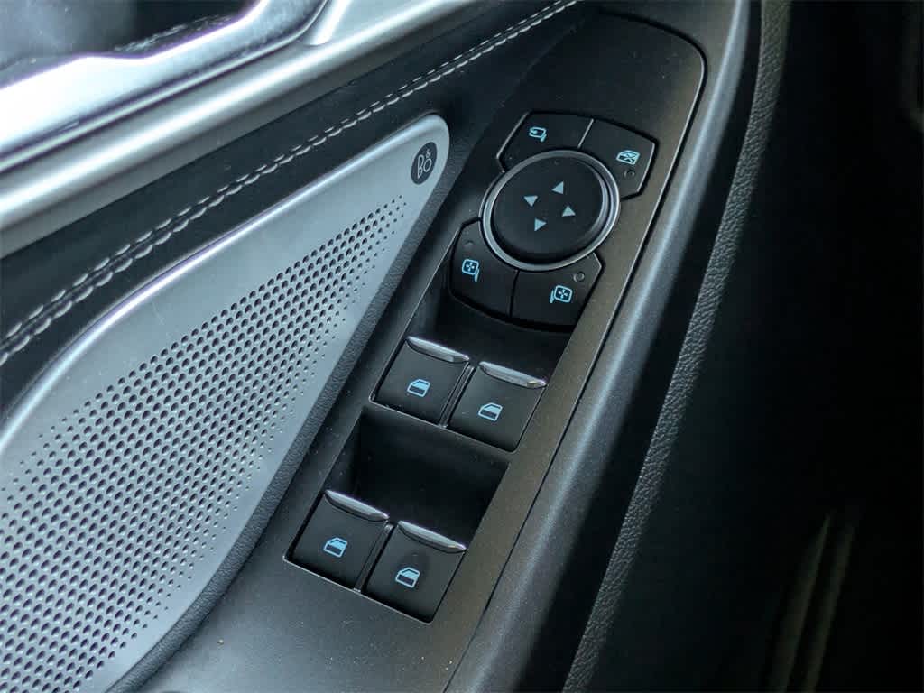 Thumbnail: 2020 Ford Explorer - 36