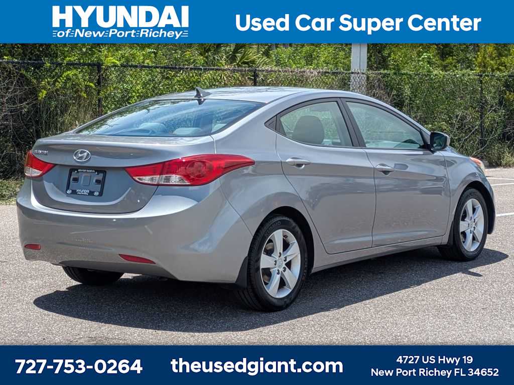 Thumbnail: 2013 Hyundai Elantra - 5