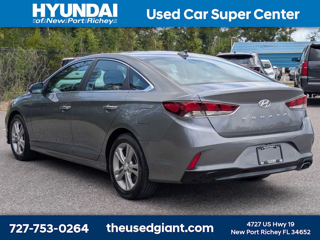 Thumbnail: 2019 Hyundai Sonata - 3