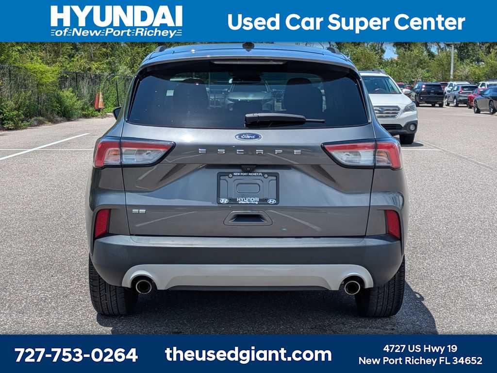 Thumbnail: 2022 Ford Escape - 4