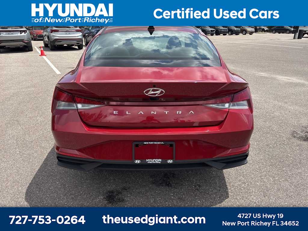 2023 Hyundai Elantra SEL 4