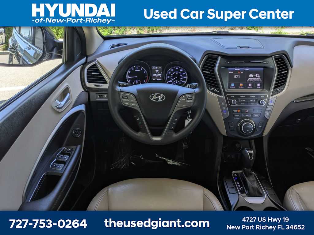 Thumbnail: 2017 Hyundai Santa Fe - 19