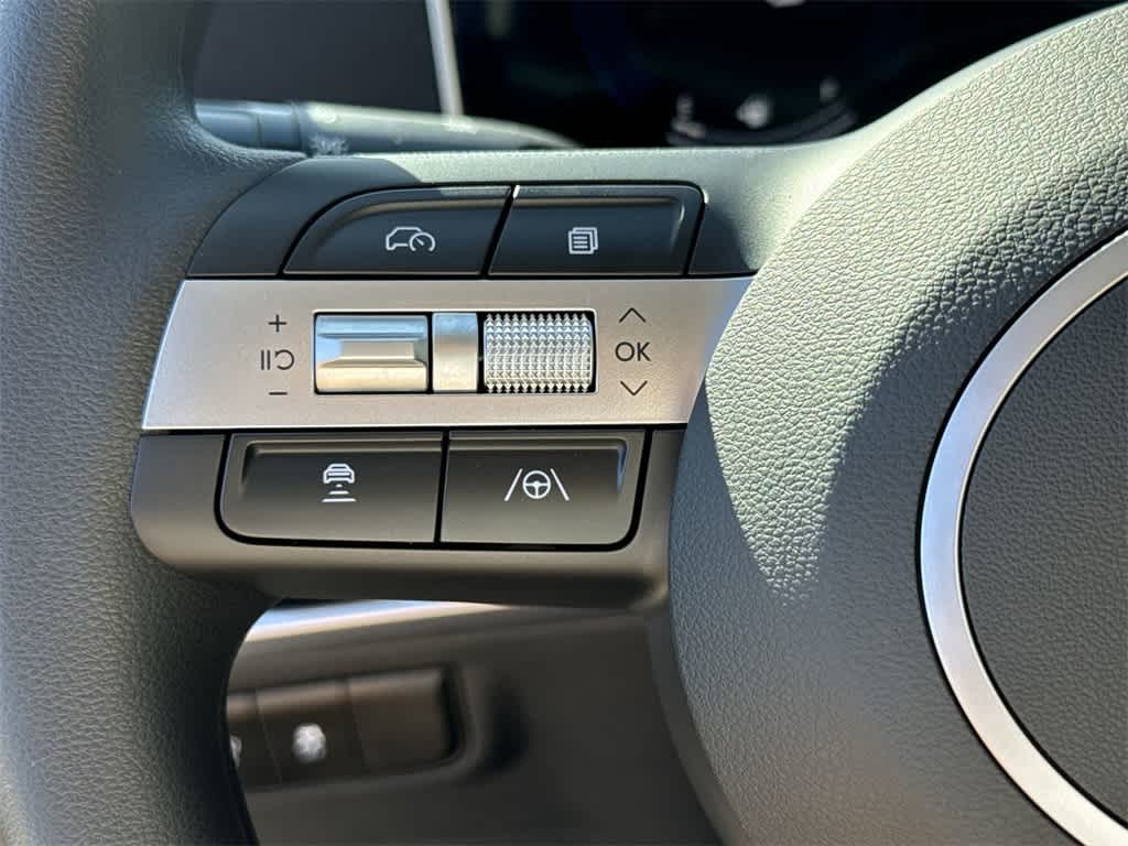2025 Hyundai Tucson SEL 22