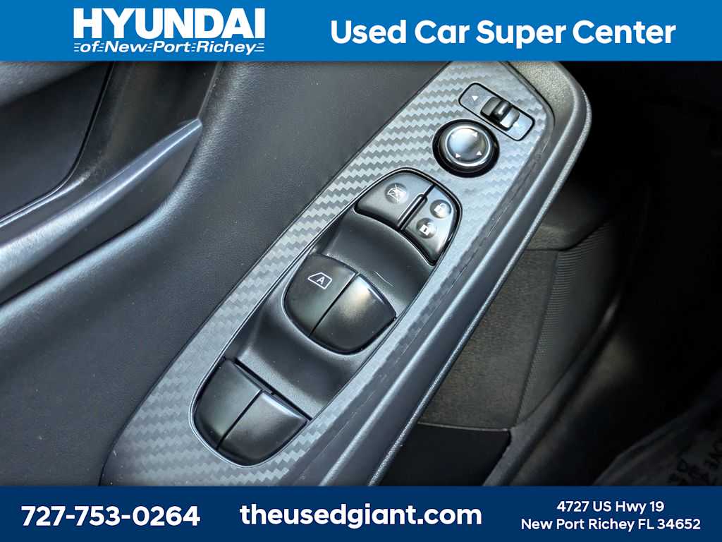 Thumbnail: 2025 Nissan Sentra - 23