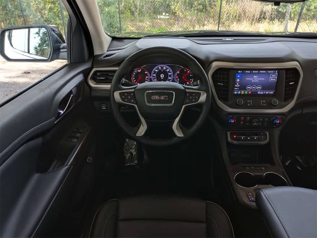 Thumbnail: 2023 GMC Acadia - 24