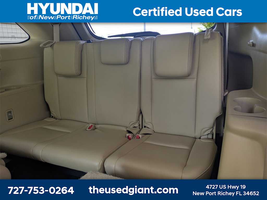 Thumbnail: 2016 Toyota Highlander - 16