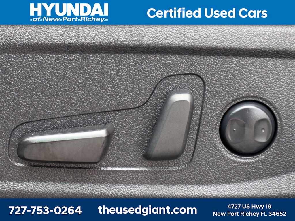 Thumbnail: 2023 Hyundai Santa Fe - 23