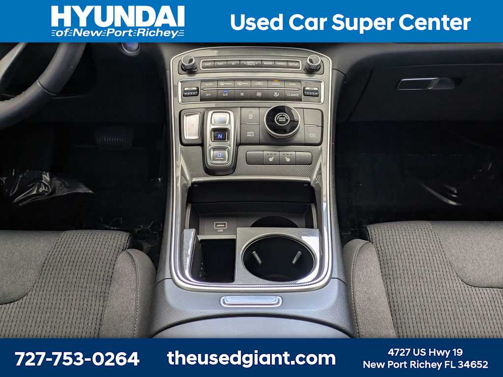 Thumbnail: 2023 Hyundai Santa Fe - 22
