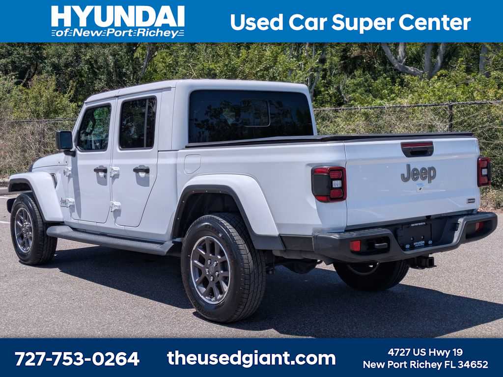 Thumbnail: 2022 Jeep Gladiator - 3
