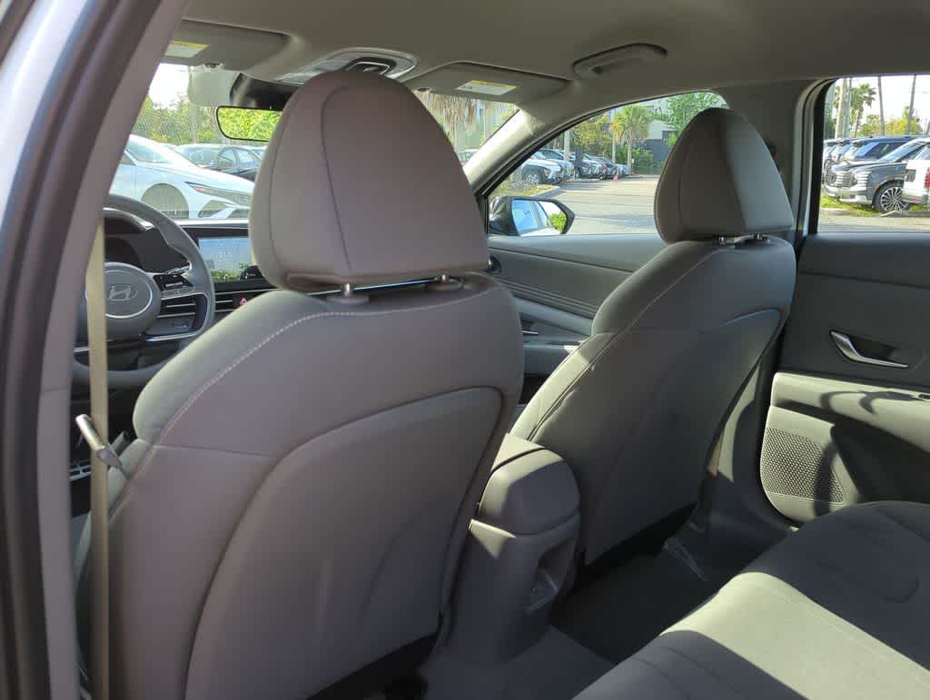 Thumbnail: 2026 Hyundai Elantra - 20