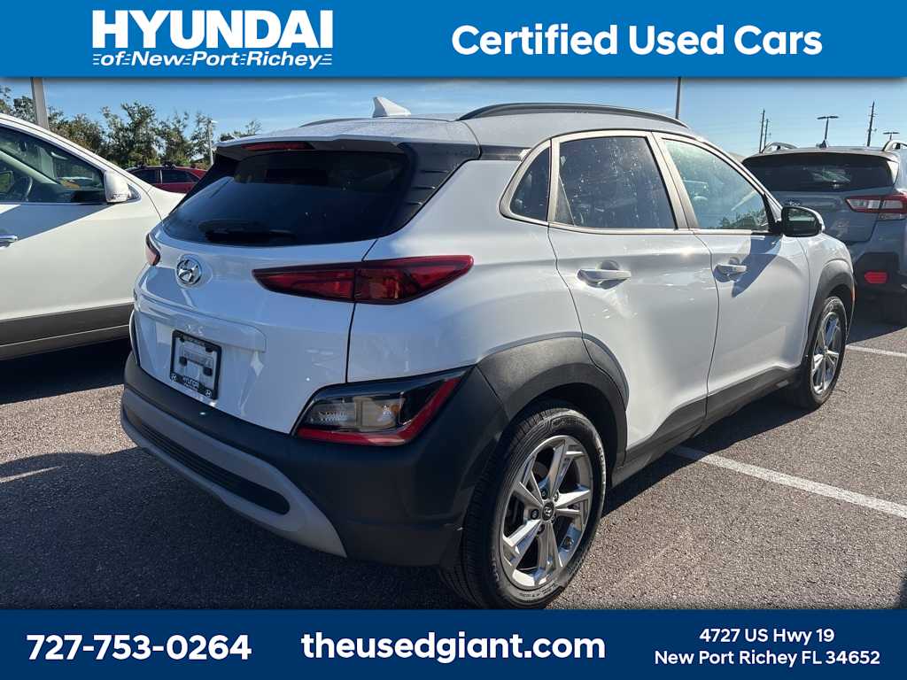 Thumbnail: 2022 Hyundai Kona - 3