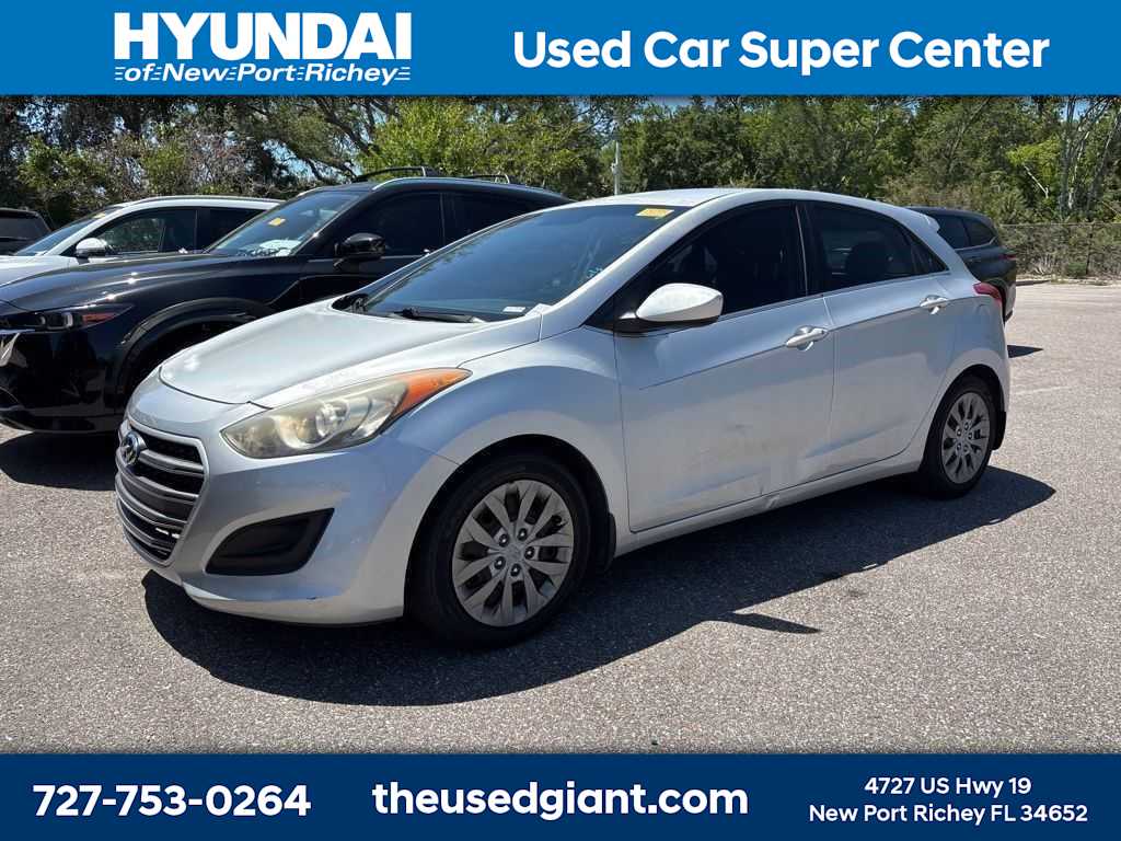2016 Hyundai Elantra Base -
                  New Port Richey, FL