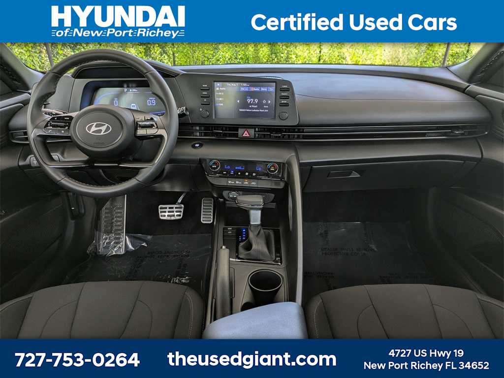Thumbnail: 2025 Hyundai Elantra - 15