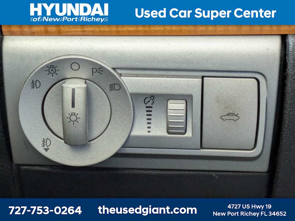 Thumbnail: 2009 Lincoln MKZ - 25