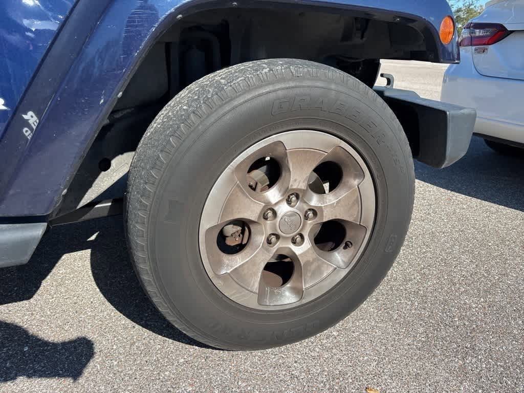 Thumbnail: 2013 Jeep Wrangler - 6