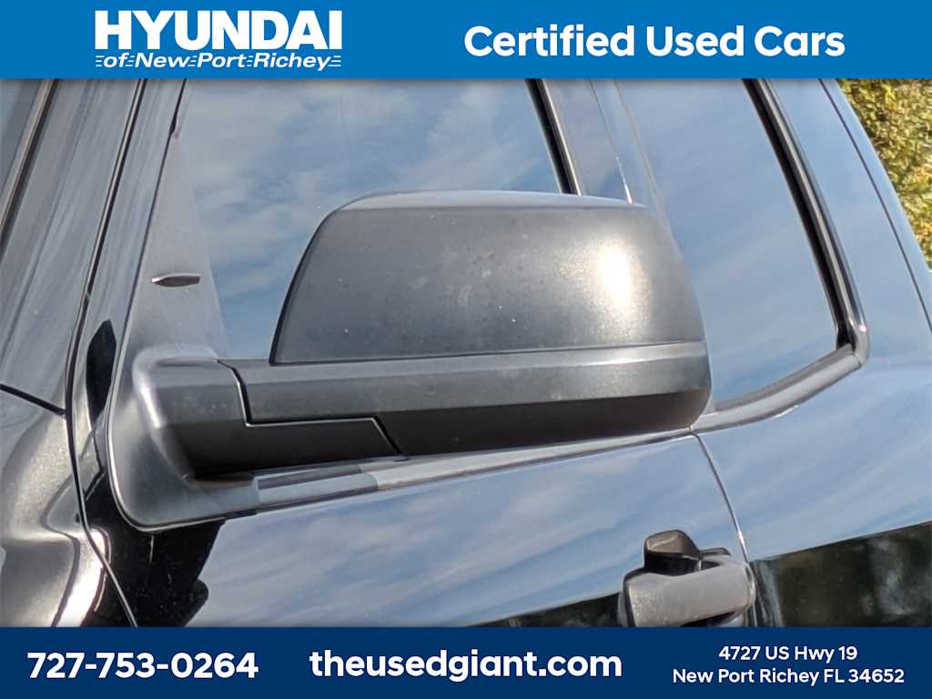 Thumbnail: 2019 Toyota Tundra - 11