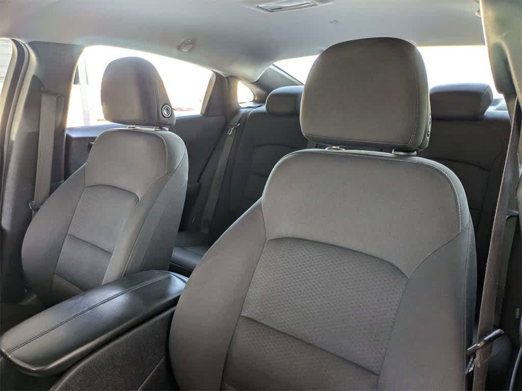 Thumbnail: 2020 Chevrolet Malibu - 7