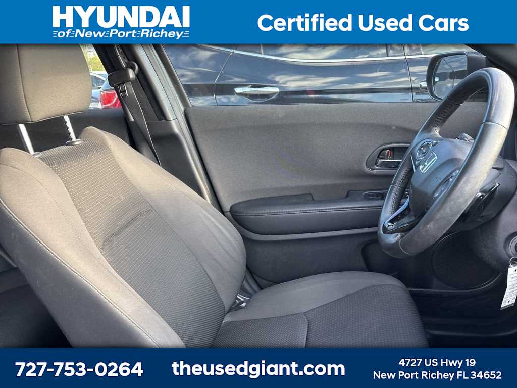 Thumbnail: 2019 Honda HR-V - 8