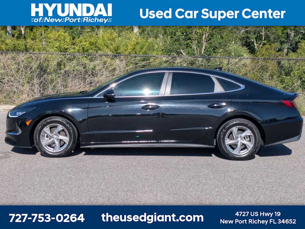 Thumbnail: 2022 Hyundai Sonata - 2