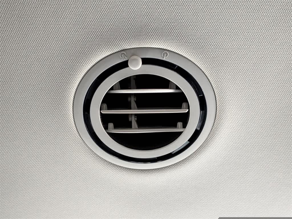 Thumbnail: 2020 Kia Telluride - 18