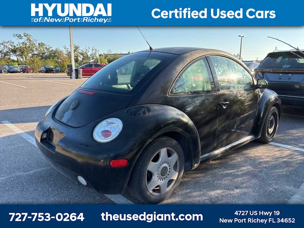 Thumbnail: 2001 Volkswagen New Beetle - 2