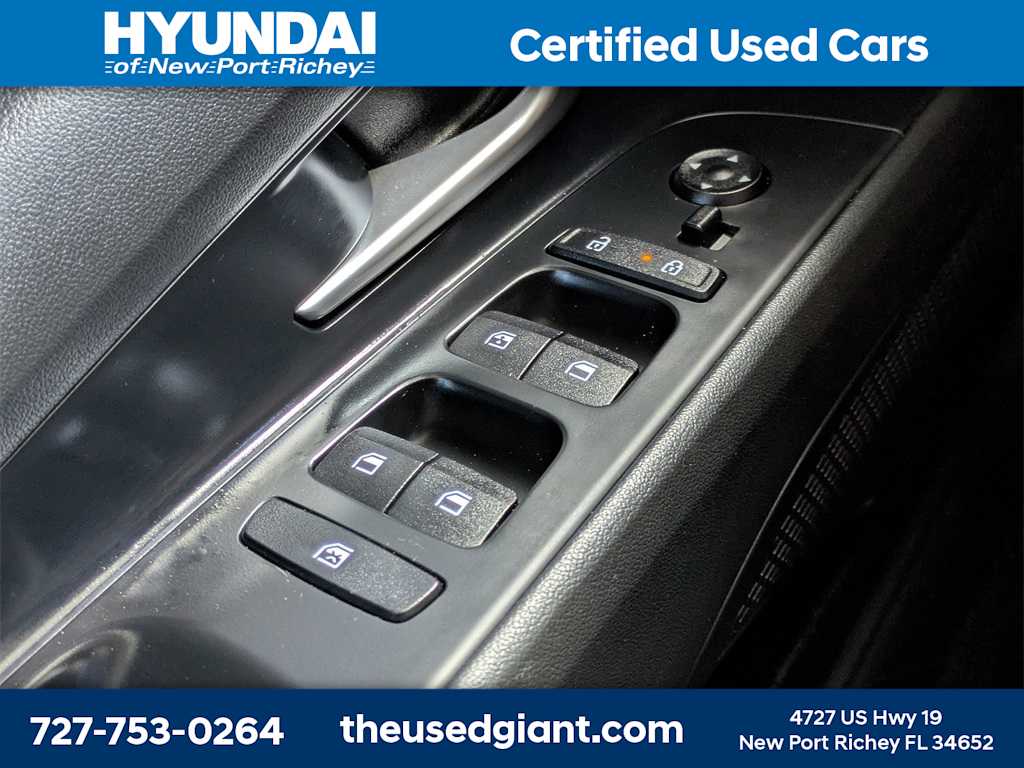 Thumbnail: 2023 Hyundai Elantra - 23