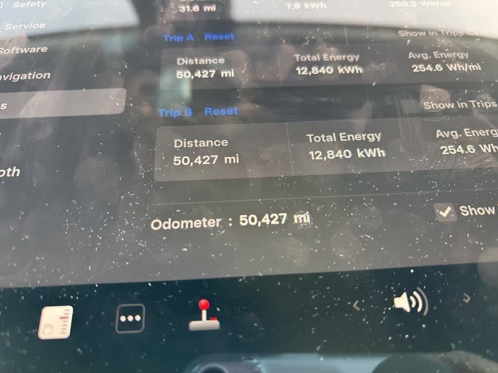 Thumbnail: 2023 Tesla Model 3 - 12