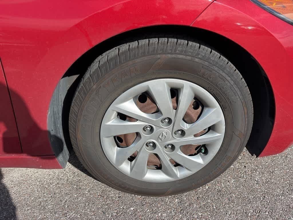 Thumbnail: 2018 Hyundai Elantra - 6